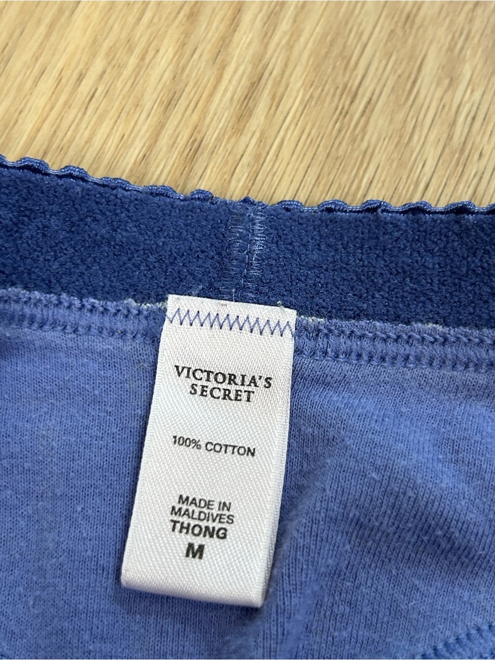 2001 Y2K Vintage Victoria’s Secret High Leg Thong Panty M - Picture 3 of 5
